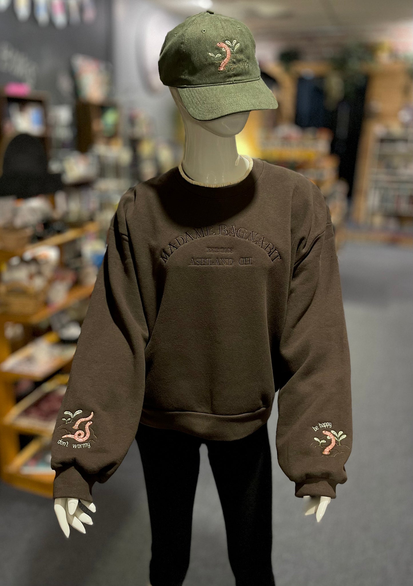 Don't Wormy, Be Happy MB embroidered women's crewneck sweatshirt