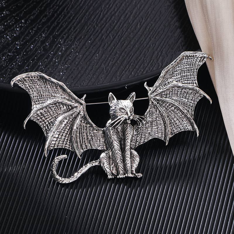 Winged cat brooch, bat-shaped flying cat pin