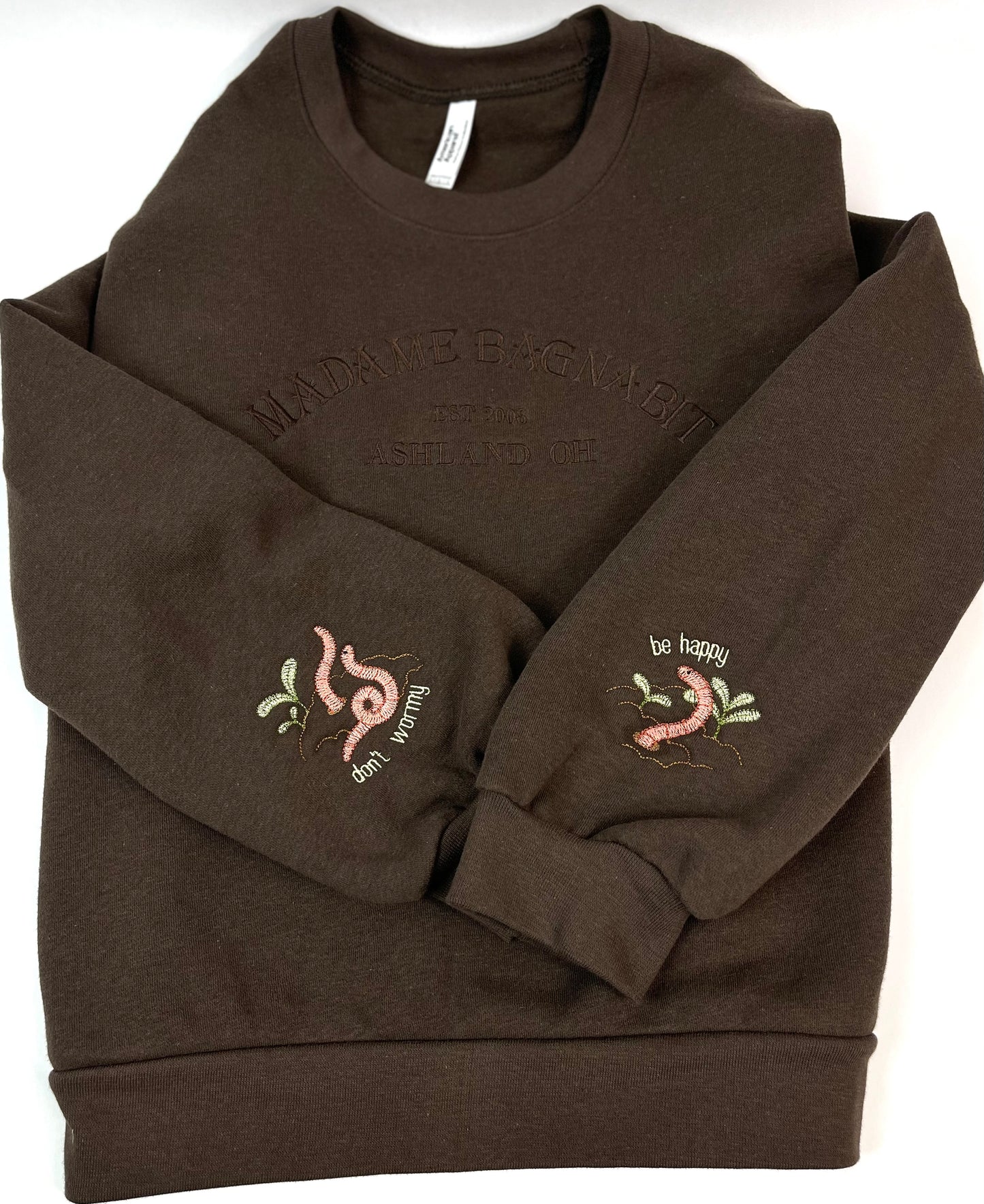 Don't Wormy, Be Happy MB embroidered women's crewneck sweatshirt