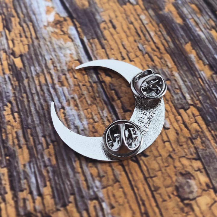 Crescent moon silver pin