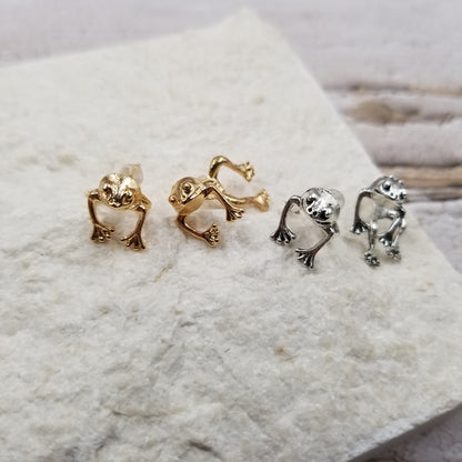 Frog studs