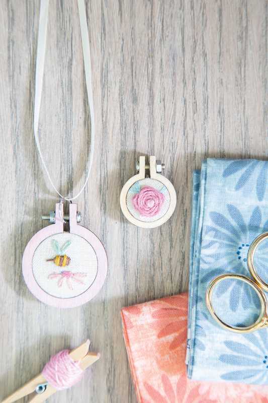 Doodle Stitching One-Hour Embroidery by Aimee Ray