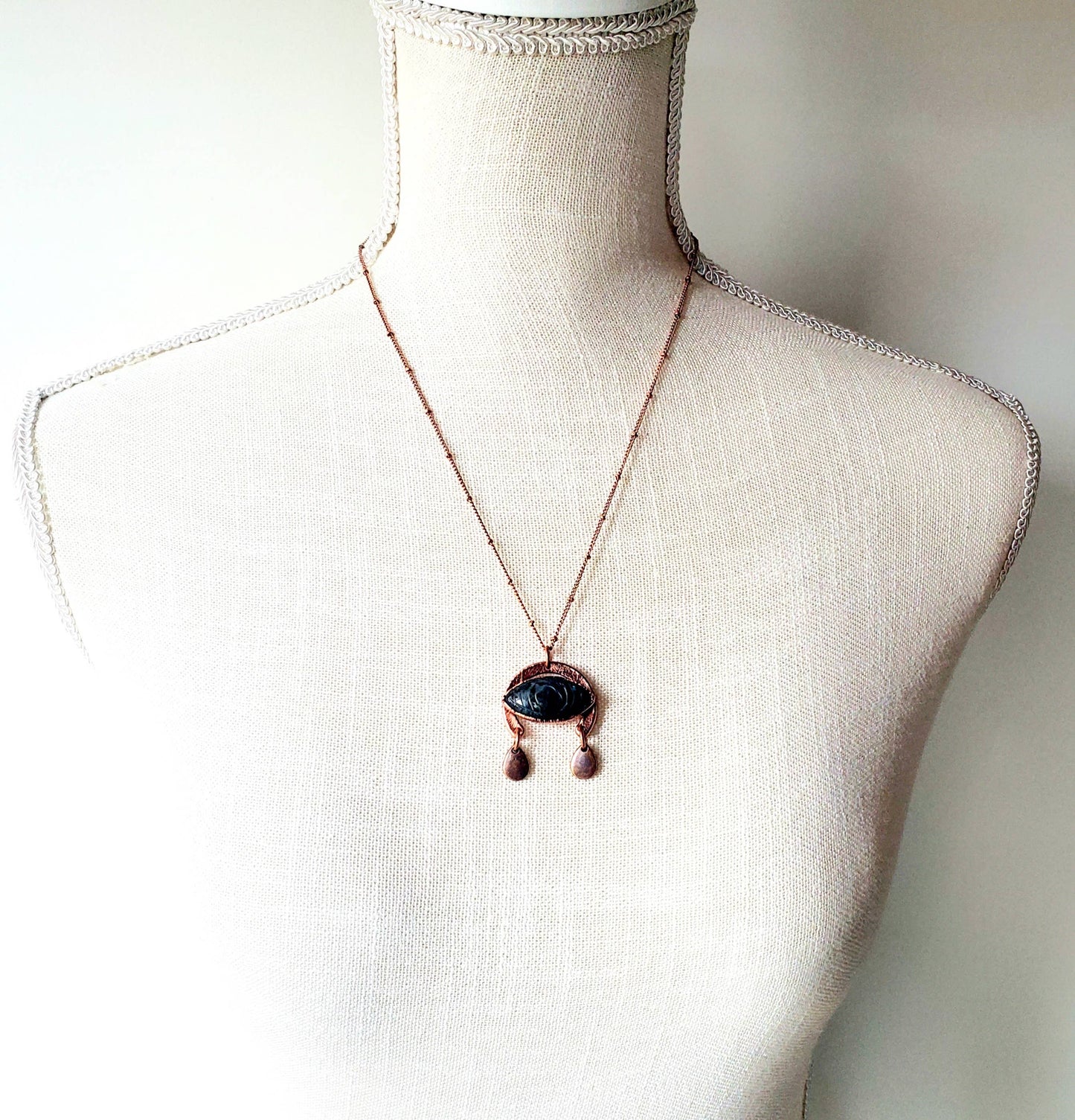 Labradorite Weeping Eye Necklace