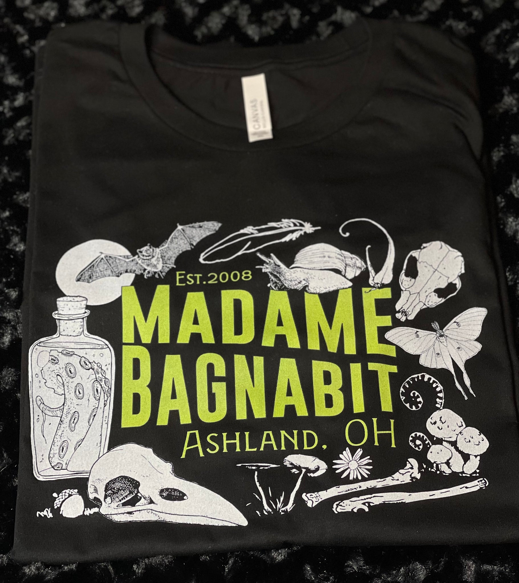 Black Madame Bagnabit oddities unisex Tshirt