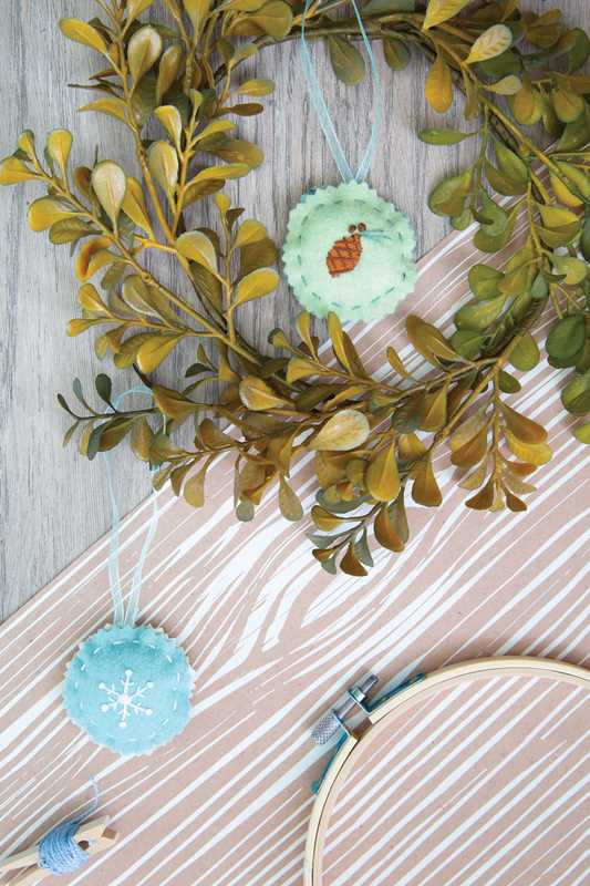 Doodle Stitching One-Hour Embroidery by Aimee Ray