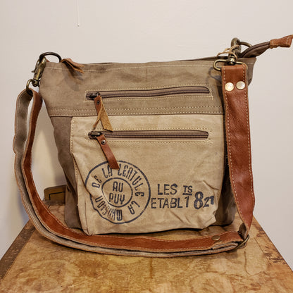 Au Puy canvas shoulder bag