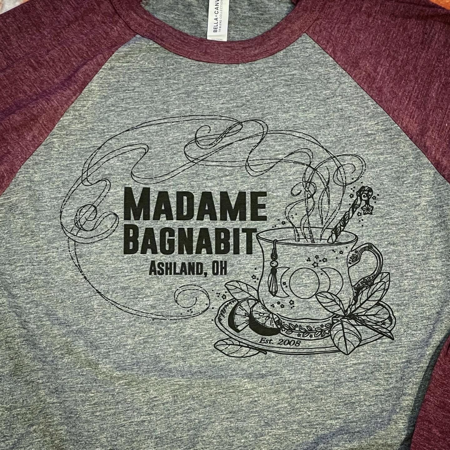 Madame Bagnabit Teacup raglan - unisex